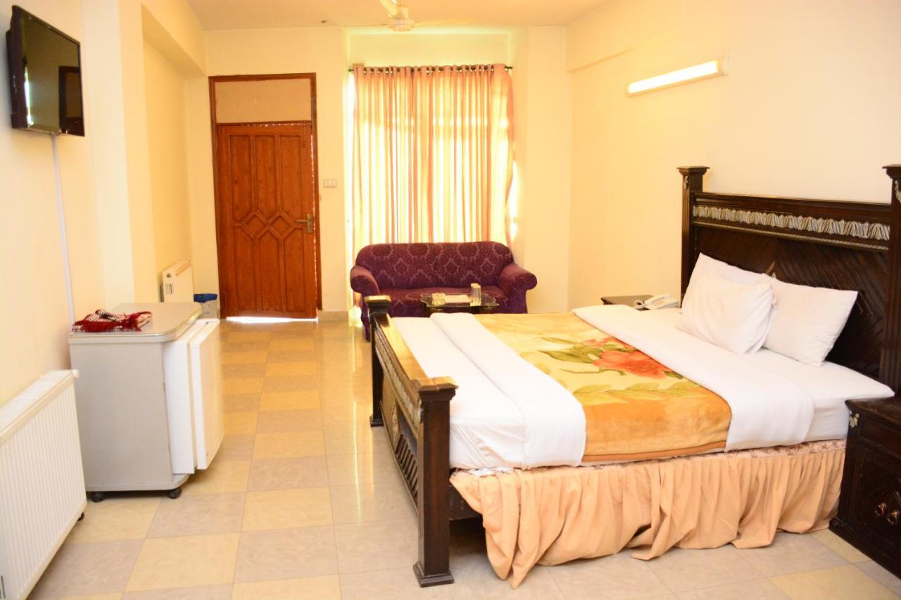 Move-N-Pick Murree Exterior photo